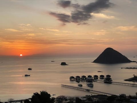 View (from property/room), Sea view, Sunset