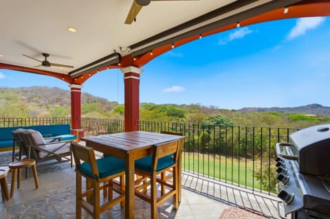 Natural landscape, BBQ facilities, Balcony/Terrace