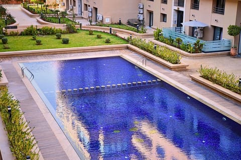 Pool view, Swimming pool