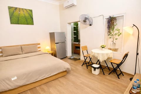 Bed, furniture, air conditioner