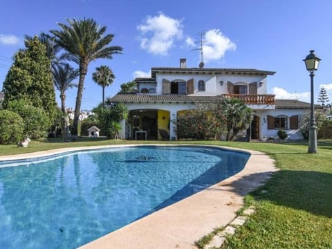 Property building, Natural landscape, Garden, Garden view, Pool view, Swimming pool