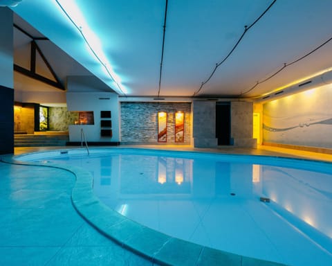 Spa and wellness centre/facilities, Swimming pool