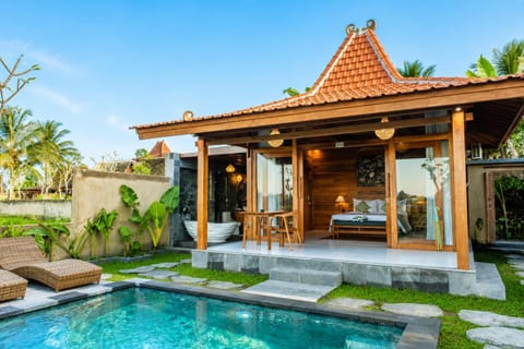 Property building, Day, Pool view, Swimming pool