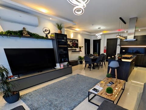 TV and multimedia, Living room, air conditioner