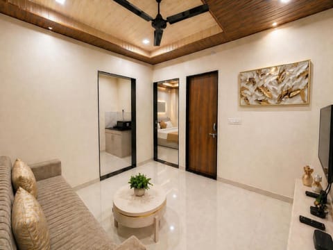 Living room, Bedroom