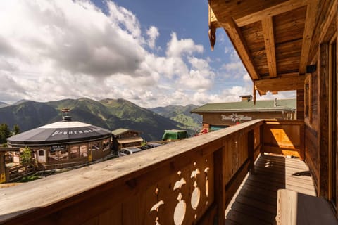 View (from property/room), View (from property/room), Balcony/Terrace, Mountain view, Mountain view