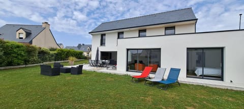 Garden, Balcony/Terrace