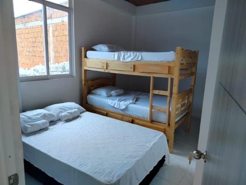 Bed, Photo of the whole room, Bedroom, bunk bed, towels