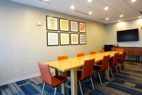 Meeting/conference room