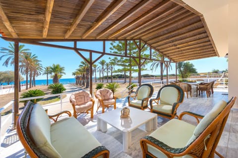 Seating area