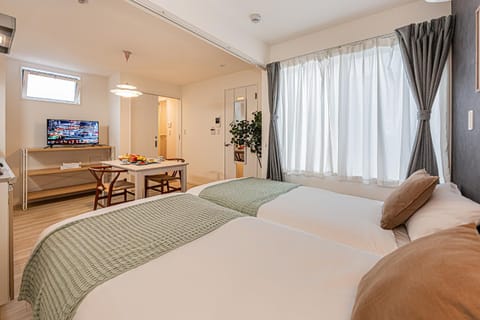 Bed, TV and multimedia