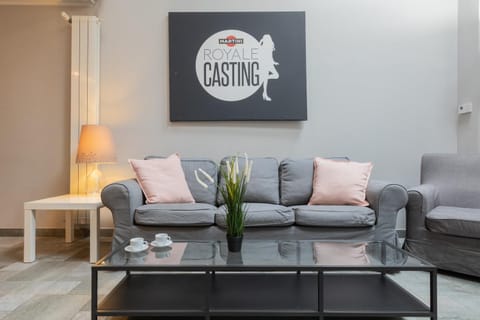 Communal lounge/ TV room, Living room