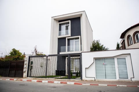 Property building, Parking
