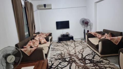 Communal lounge/ TV room, TV and multimedia, air conditioner