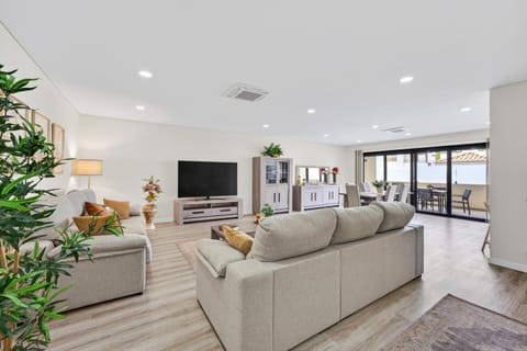 Communal lounge/ TV room, Living room