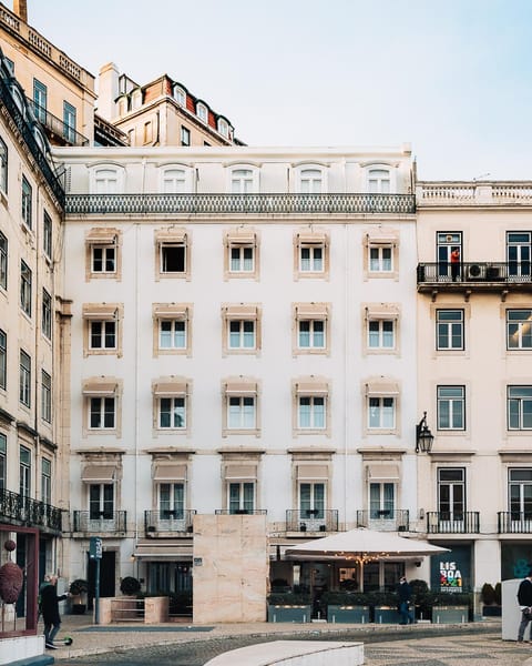 Property building, Day