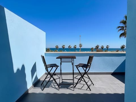 Patio, Day, Natural landscape, Balcony/Terrace, Sea view
