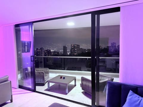 Night, View (from property/room), Balcony/Terrace, Living room, Seating area