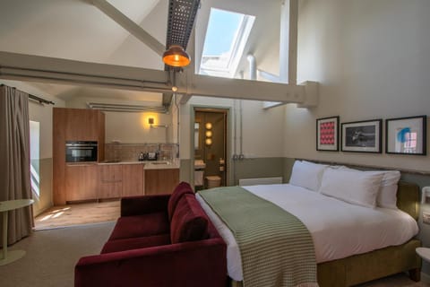 Living room, Bedroom