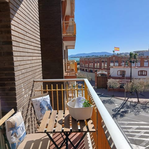 Property building, Day, View (from property/room), Balcony/Terrace, City view, Sea view