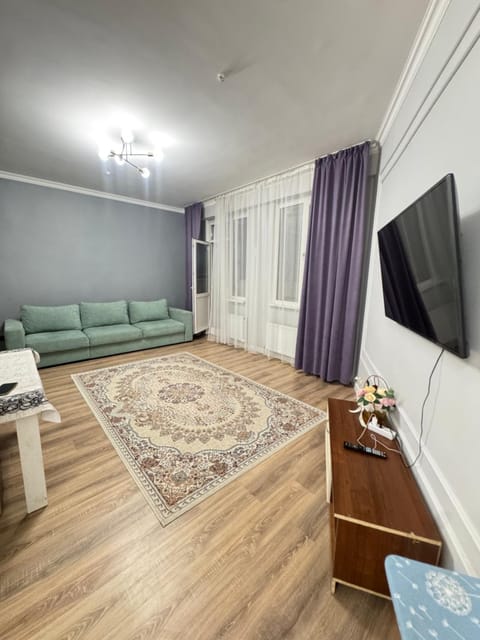 TV and multimedia, Living room, Photo of the whole room, Seating area