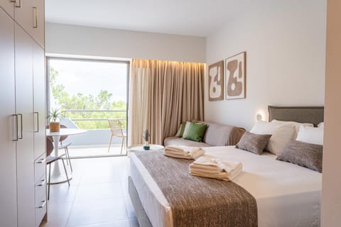 Bed, Photo of the whole room