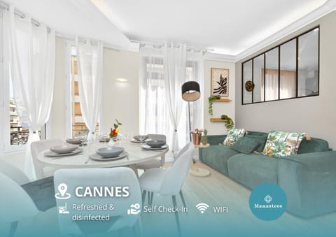 Living room, Seating area, Dining area, air conditioner