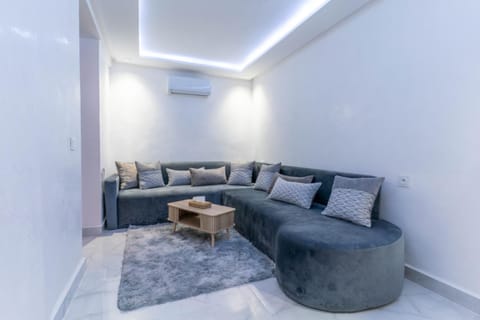 Living room, air conditioner