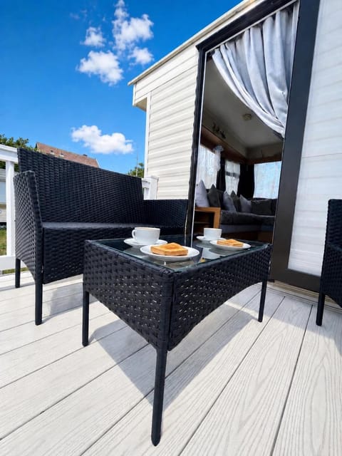 Balcony/Terrace, Seating area, Dining area