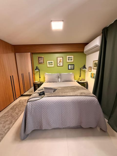 Bed, Bedroom, wardrobe