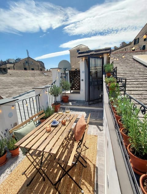 Property building, Bird's eye view, Summer, View (from property/room), View (from property/room), Balcony/Terrace, Balcony/Terrace, Entertainment, Lunch, Seasons, Sunset