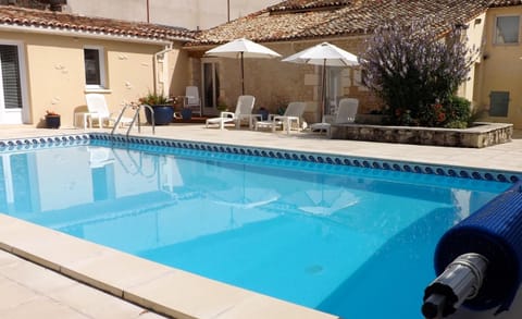 Balcony/Terrace, Swimming pool