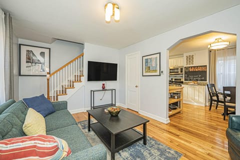 Living room, kitchen