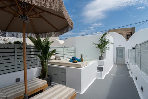 Day, Hot Tub, sunbed