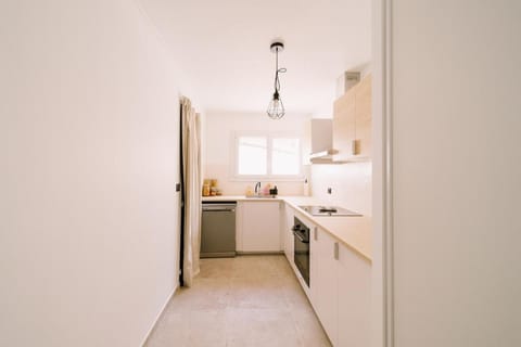dishwasher, oven, stove
