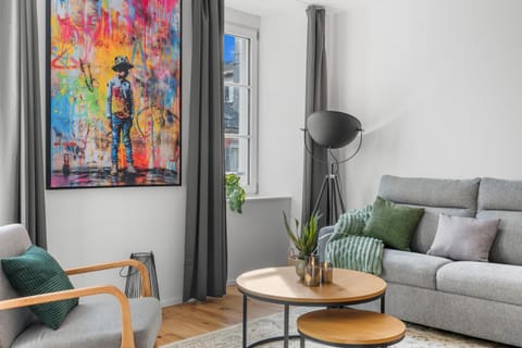 Living room, Decorative detail, Seating area