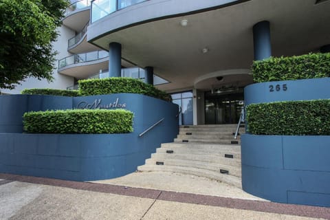 Facade/entrance, On site, Street view