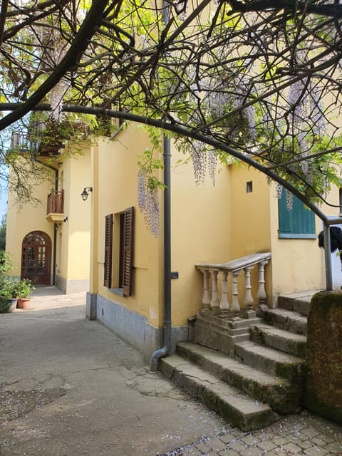 Property building, Spring, Day