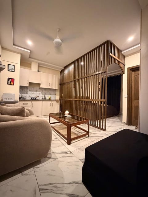 Property building, Photo of the whole room