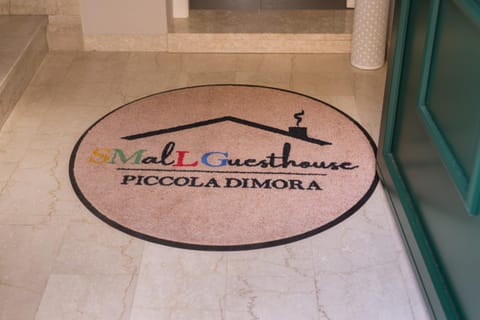 Facade/entrance, Property logo or sign