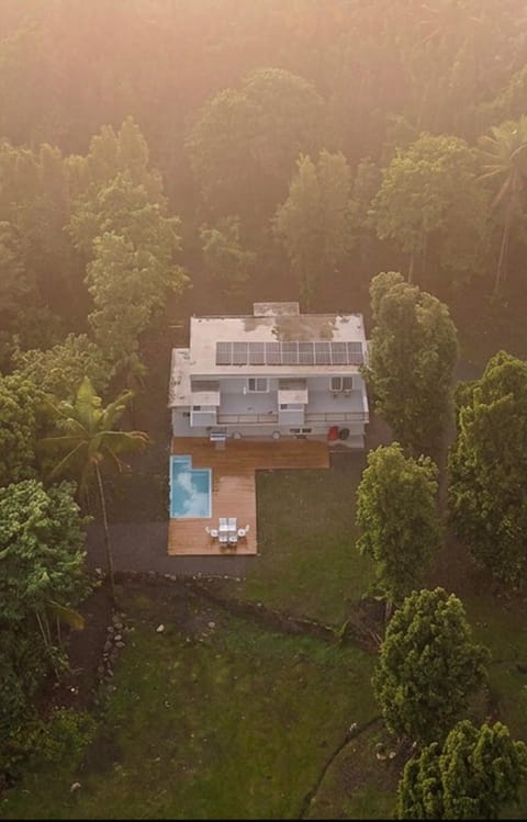 Property building, Bird's eye view, Pool view