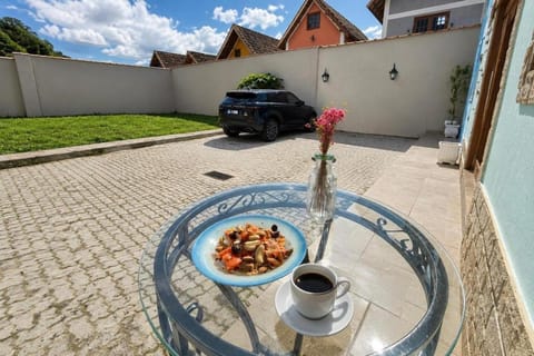 Balcony/Terrace, Landmark view, Mountain view, pet friendly, pet friendly