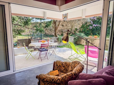 Day, Garden, Balcony/Terrace, Garden view