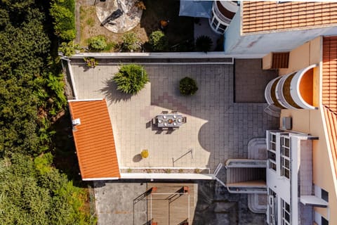 Garden, Balcony/Terrace