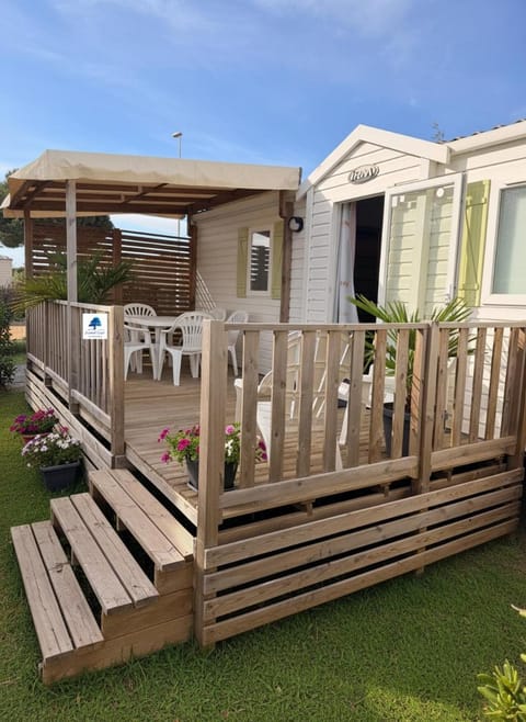 Property building, Patio