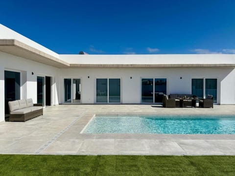 Day, Pool view, Swimming pool