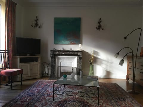 Communal lounge/ TV room, Living room