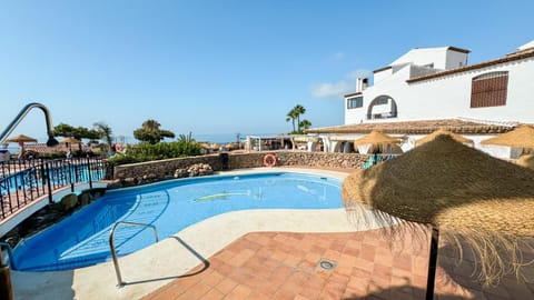 Day, Pool view, Swimming pool, Swimming pool