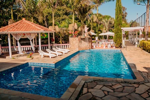 Day, Pool view, Swimming pool, sunbed