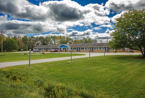Property building, Spring